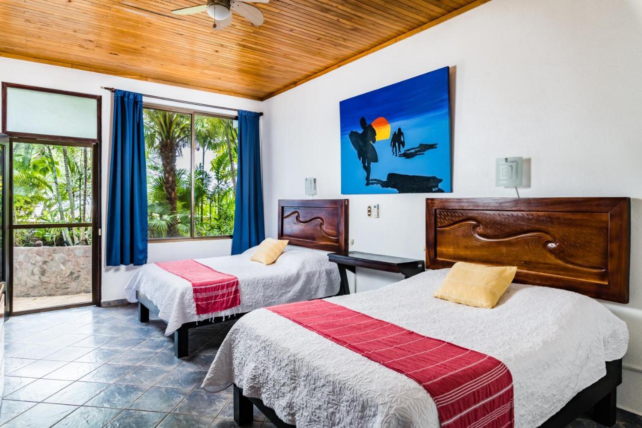 Hotel Witch'S Rock Surf Camp Tamarindo Exterior foto